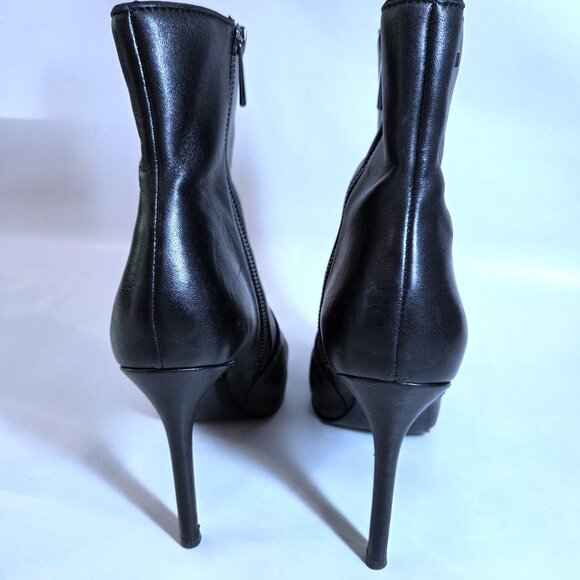 Michael Kors Rue Black Leather Side Zip Stiletto Heel Ankle Booties - Picture 4 of 6
